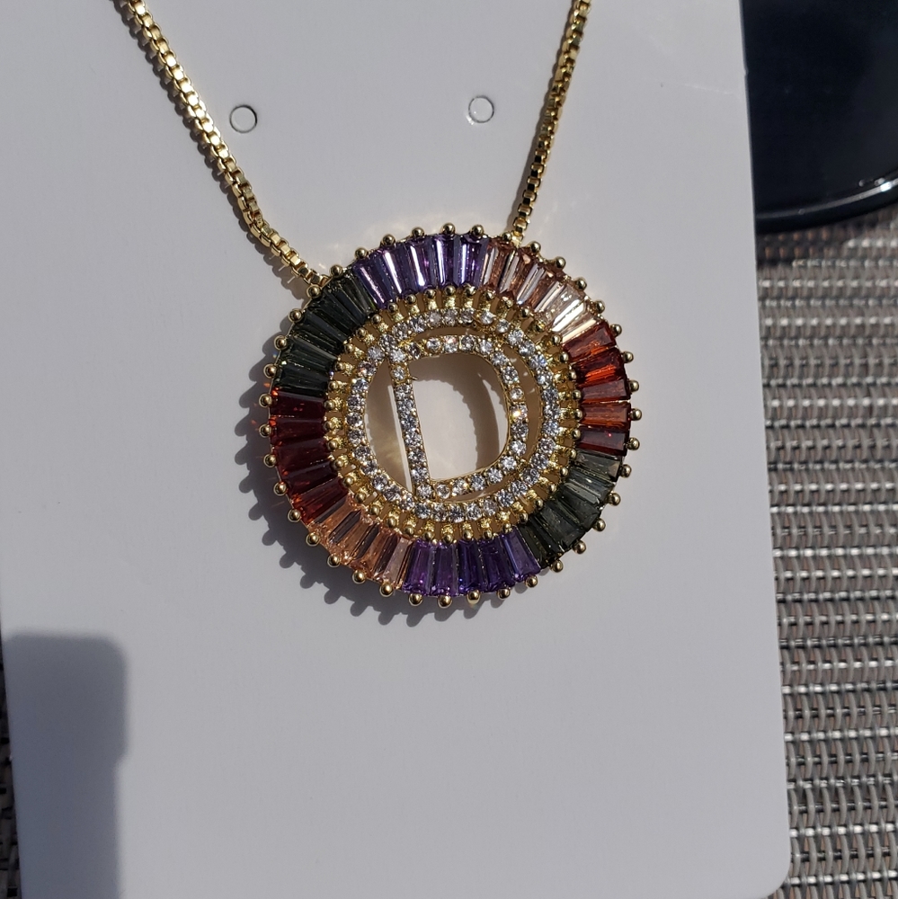 Initial necklace - Picture 6 of 6